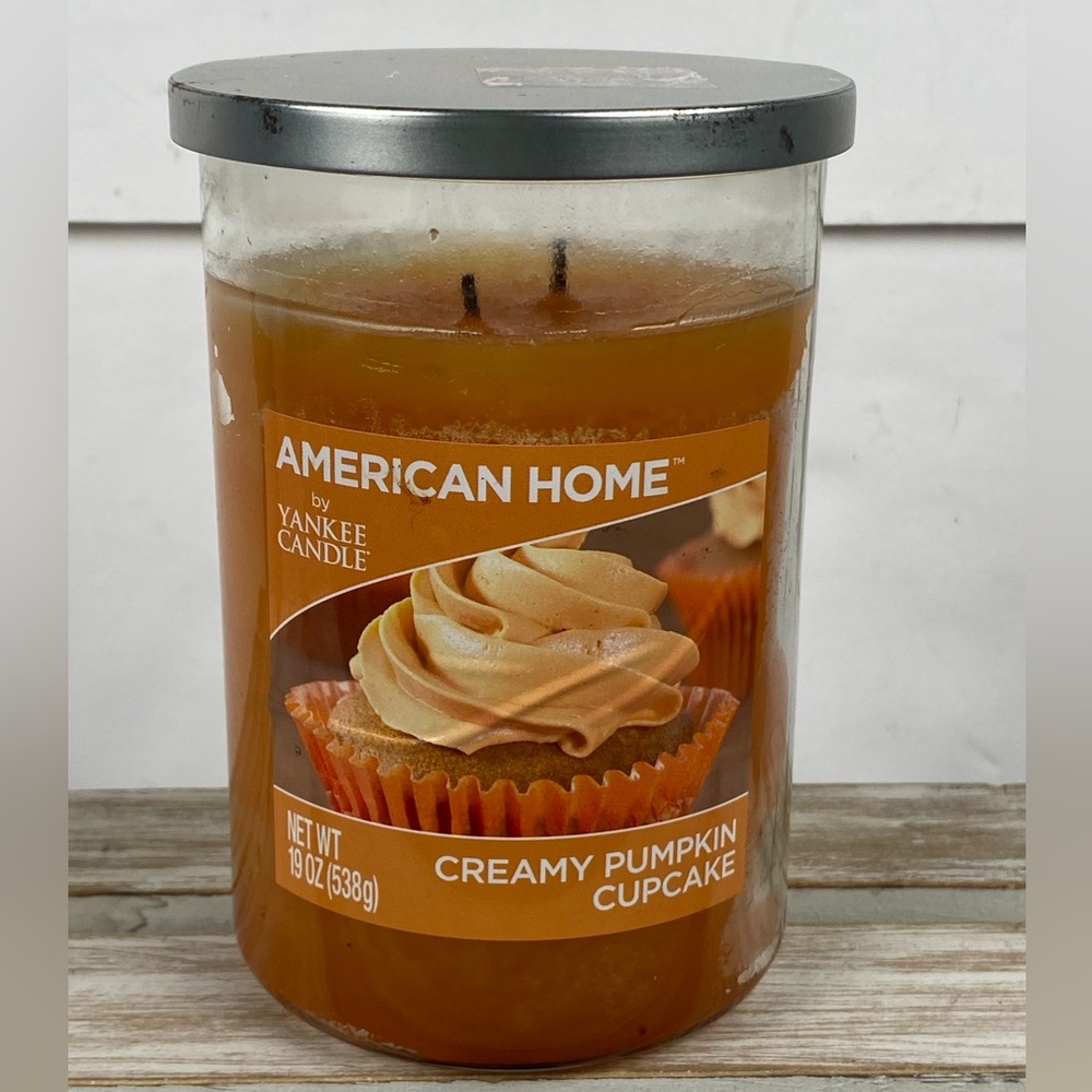Yankee candle collection American home Creamy Pumpkin Cupcake scented jar 19oz